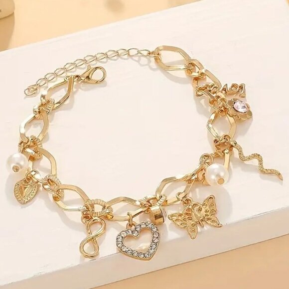 Fashion Jewelry Jewelry - Multi Charm Fashion Bracelet ~ Heart Butterfly Snake Pearl Flower #211